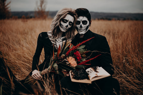 5 Cool and Cute Halloween Outfit Ideas for Couples