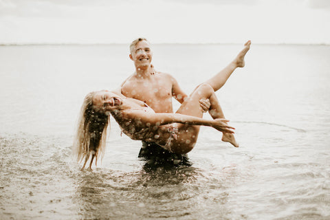 5 Ways to Turn A Summer Fling into Relationship Material by Fall