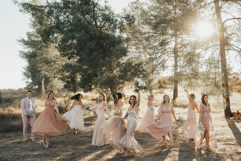 4 ways to keep costs down for your guests and Wedding party