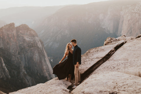 Make Your Online Dating Profile Pop and Find the Love You Deserve!